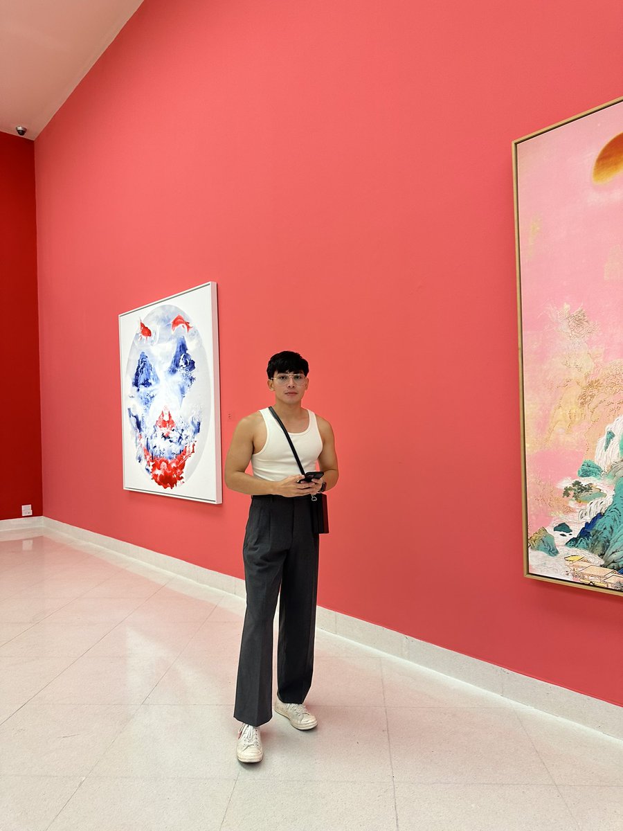 emilescudero's tweet photo. a day at the museum :) https://t.co/44f0THddQm