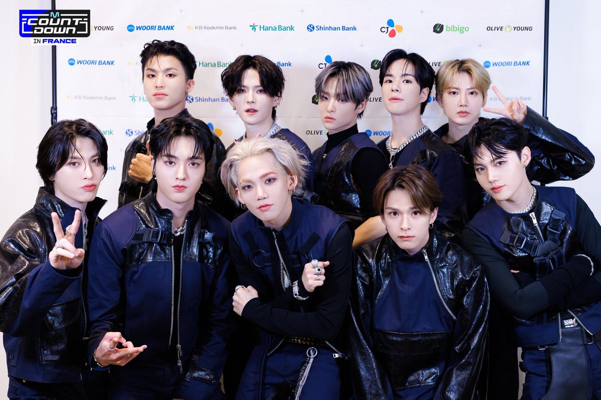 Catch the moment before we perform at Mcountdown magnificent stage hold in France with our all-black outfit! We are so excited to see all of our Teume Paris tonight. Thank you for coming and for your support. We can't wait to put on a great show for you!