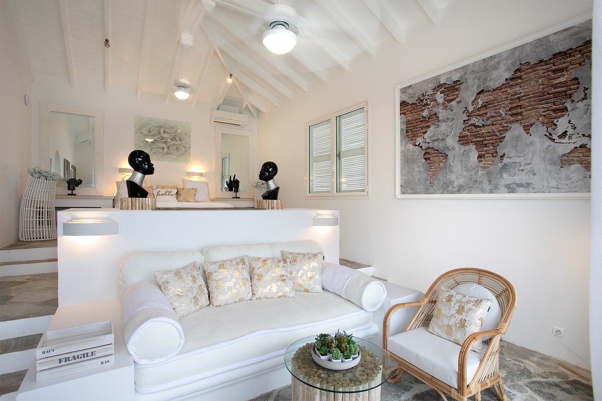 SXMSIR's tweet photo. Discover your island paradise at L'Oasis! Our 6-bedroom, luxurious estate in Terres Basses, St. Martin offers stunning out door living and amenities. Come and experience the ultimate vacation away from home. #luxury #terresbassesstmartin #LOasis #sxm https://t.co/vd6aACJHiF https://t.co/QU8CidEm0a