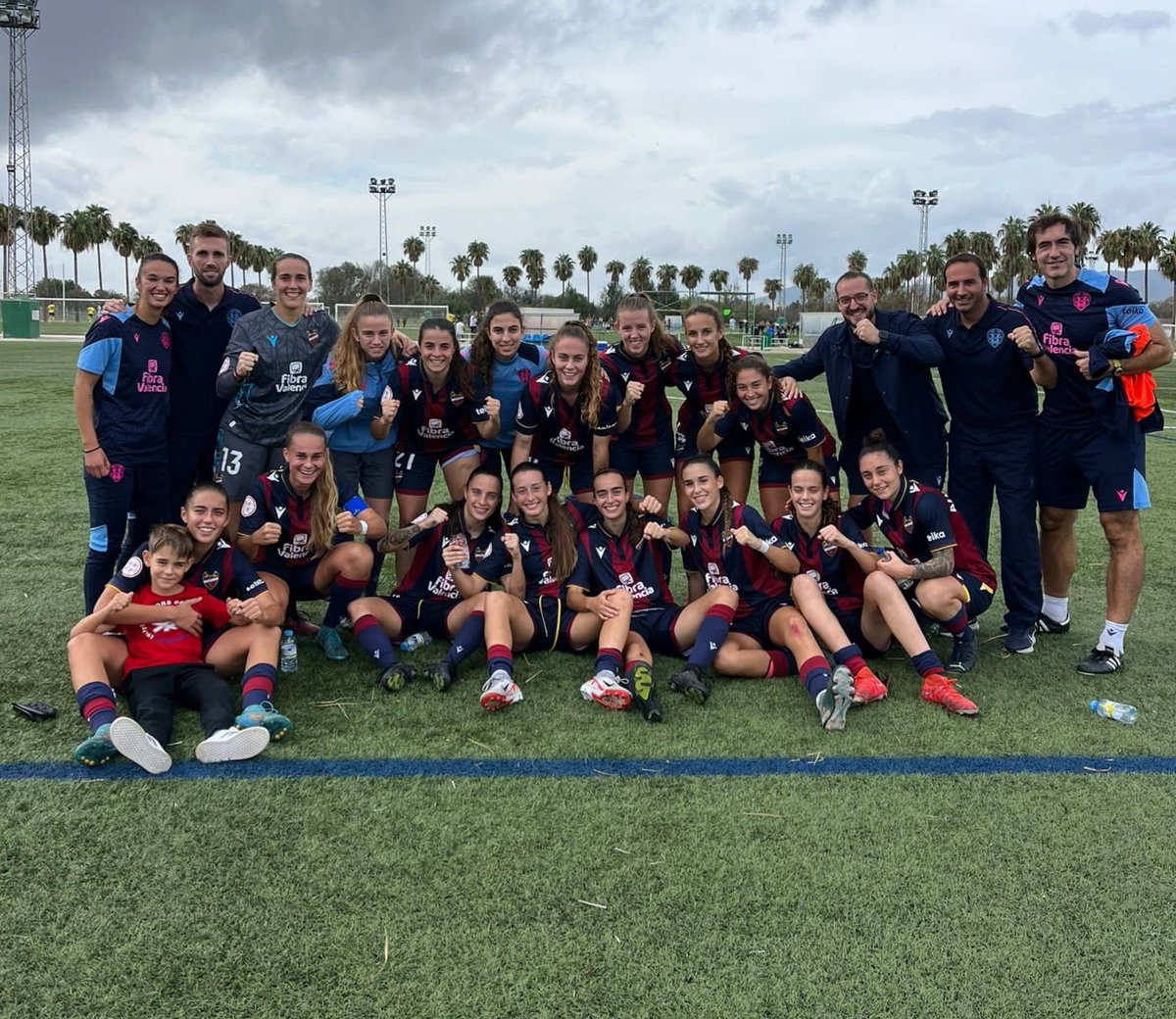 ⚽ 𝗖𝗔𝗡𝗧𝗘𝗥𝗔 | 0-3
El @LUDfemenino B vence a domicilio al Córdoba. Pasados los 20' llegó el primero de los tres goles que anotaría Inés (@inessrizo).  El segundo gol lo marcó en el 80' y en el último minuto del tiempo reglamentario volvió a ver puerta.

#LUDFemeninoB