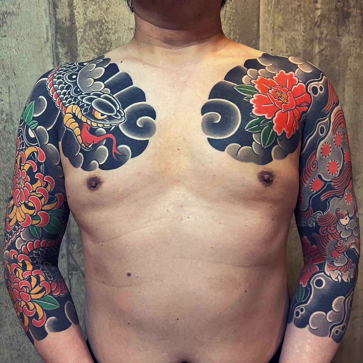 tattoomatsu's tweet photo. #刺青 #タトゥー #tattoo #irezumi #ink #千葉タトゥー #千葉刺青 #千葉タトゥースタジオ #唐獅子 https://t.co/VP16MnqG0H