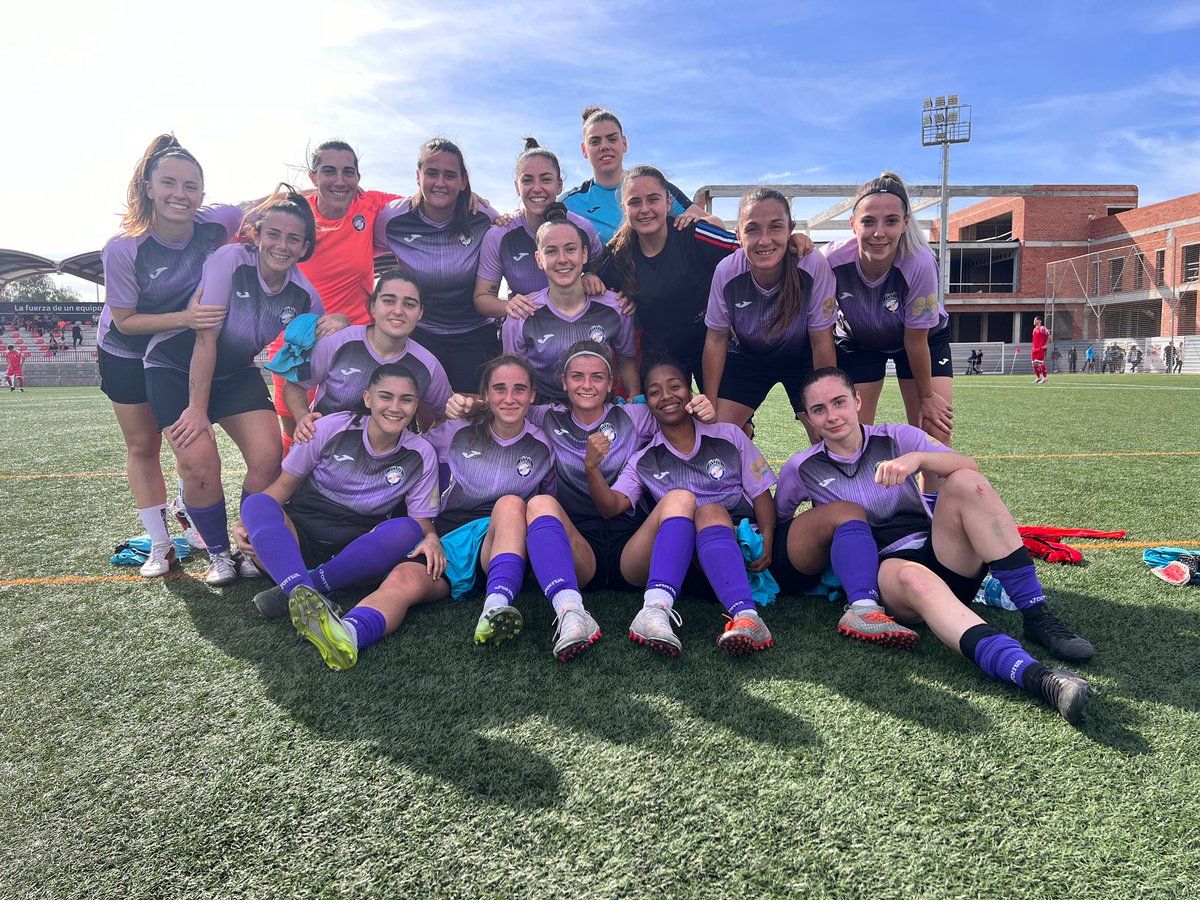 Mislata CFF "B" 2-4 <a href="/discobolo_fem/">Discobolo La Torre A.C ⚽👧</a> ✅💪🏼

La fuerza del colectivo por encima de las individualidades.

Nuestro equipo creyó hasta el final y mejoro en ambas áreas en la segunda mitad. 

Victoria de mérito. ❤️

¡Seguimos! 🫂⚽