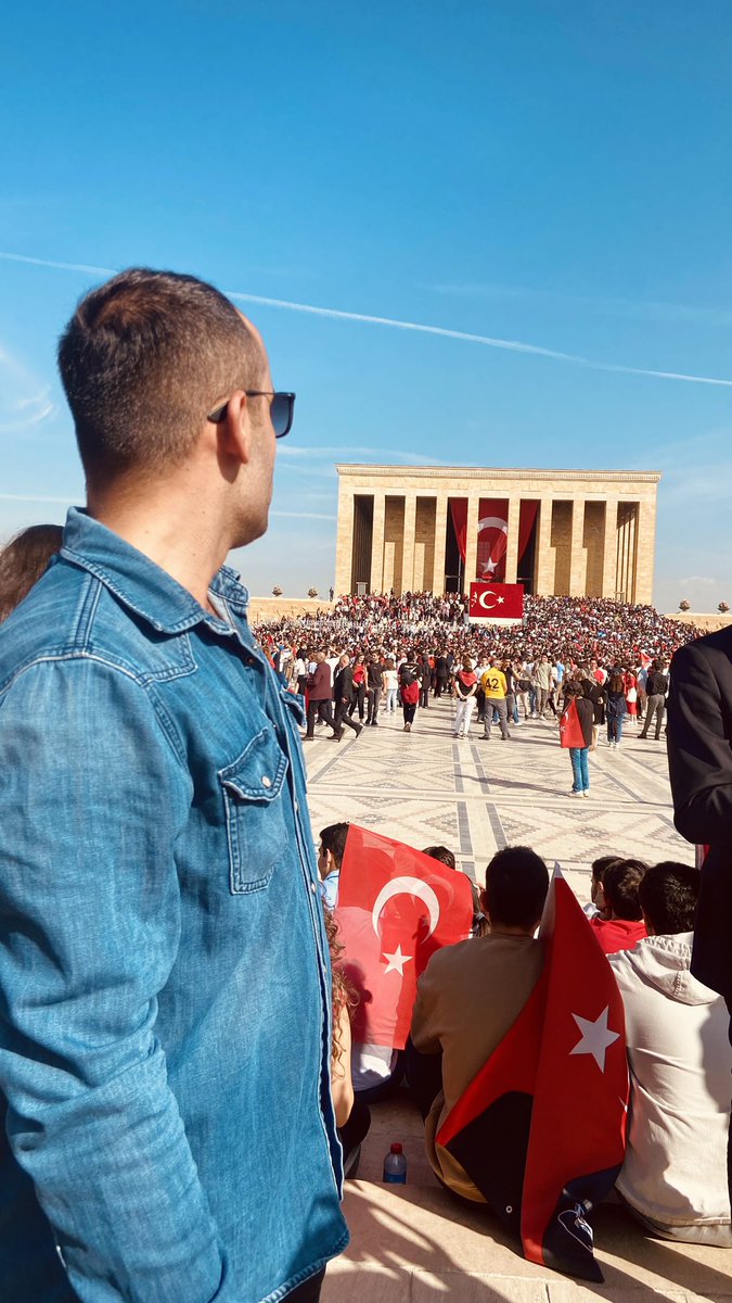 Minnettarız ..
#Cumhuriyetimizin100YılıKutluOlsun