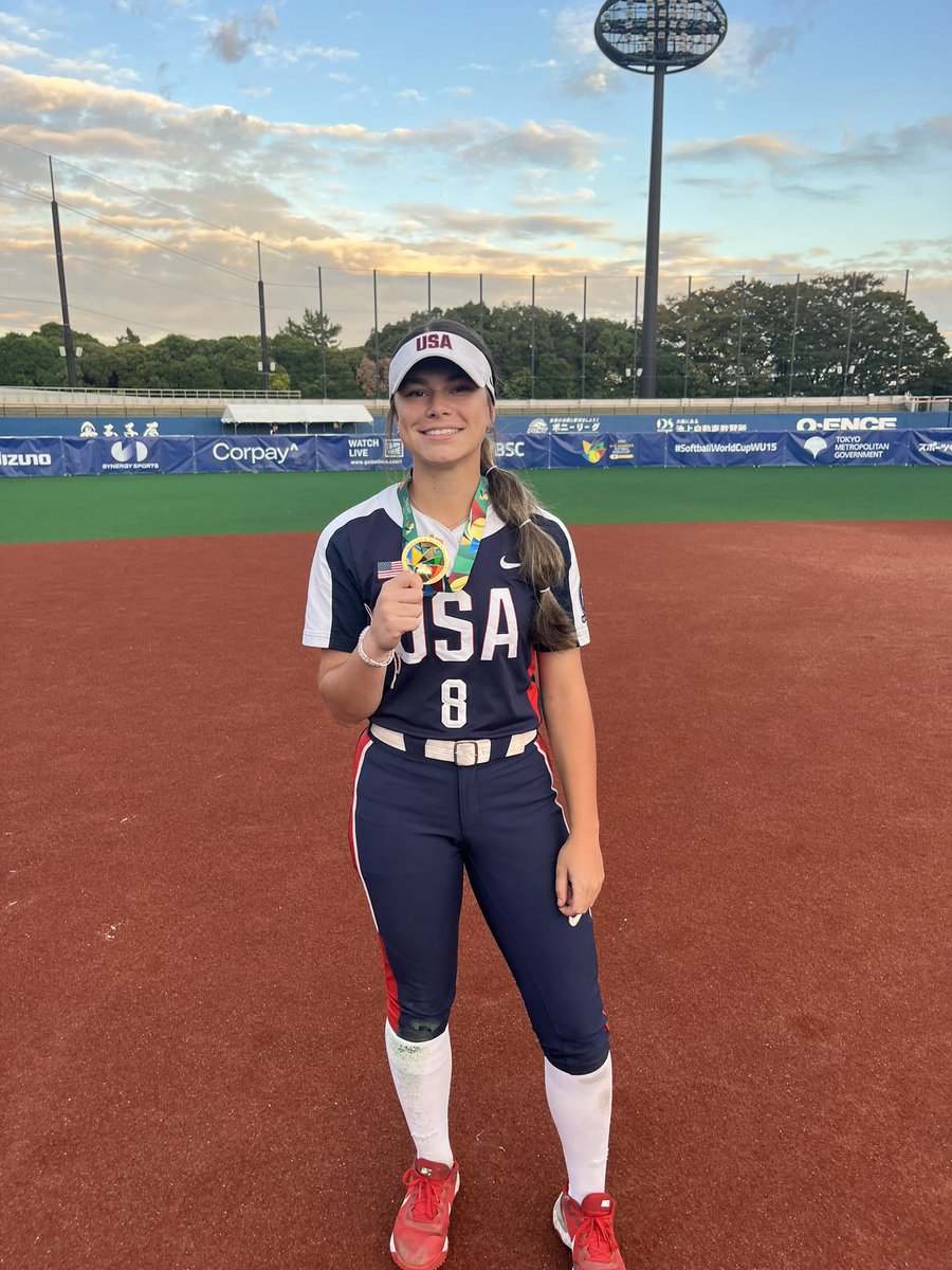 StevieSouth34's tweet photo. FIRST EVER U15 WORLD CUP CHAMPIONS!!! ❤️🤍💙🇺🇸🏆🥇
Pan American 🥇
Utsugi Cup 🥇
World Cup 🥇
My journey with Team USA has been an absolute dream come true! Never give up on your dreams!
Thank you to the amazing coaches and my teammates! 
Thank you God for blessing me with the talent and making all this possible.
I will forever be grateful ❤️
U.S.A!!!!!!!!! Fly Eagles Fly
@USASoftballJWNT @USASoftballWNT @MagISDAthletics @HSPremier08 @hotshotsnation @MHSDogSoftball @EvoShield @MizunoFPitchNA