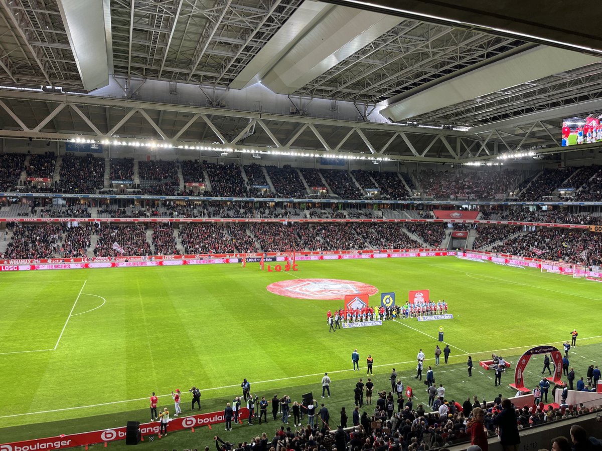 DelemerLouis's tweet photo. C’est parti pour #LOSCASM ! 
Allez #Lille ! 🔴⚪️ https://t.co/GzKW1QoMDB