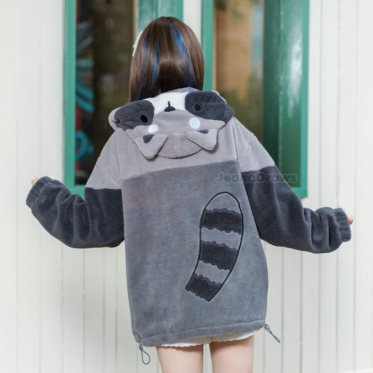 JeanaDraws's tweet photo. Fluffy raccoon hoodie preorders are 🦝 LIVE 🦝 https://t.co/CPQA156qGS