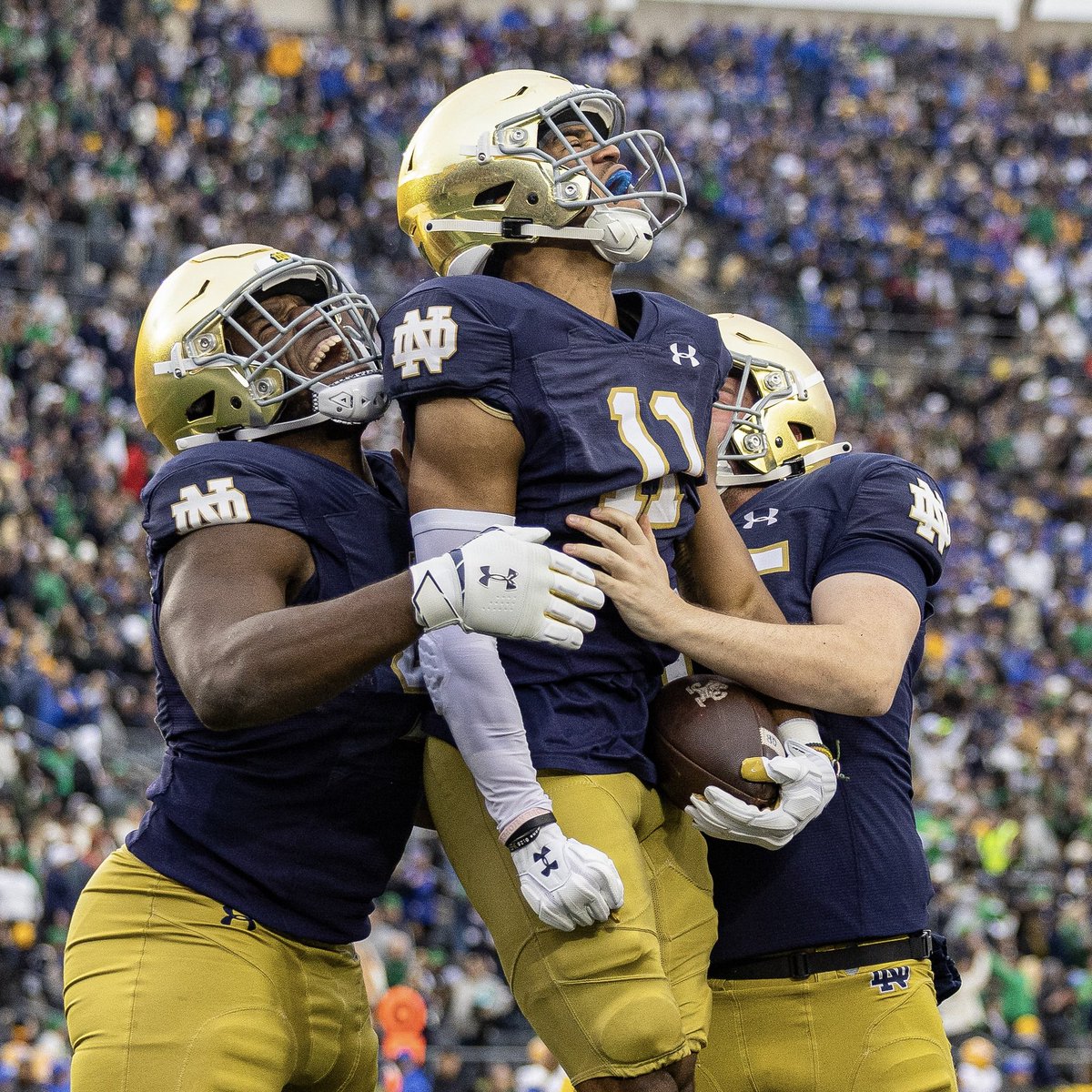 The vibes are high this morning 😎

#GoIrish☘️