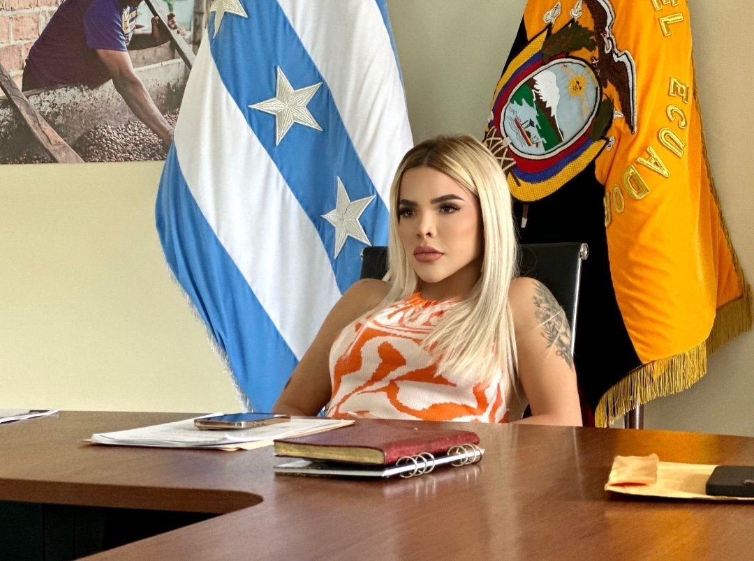 Si la policía dice "papeles" y le digo "tijeras"... le gano?