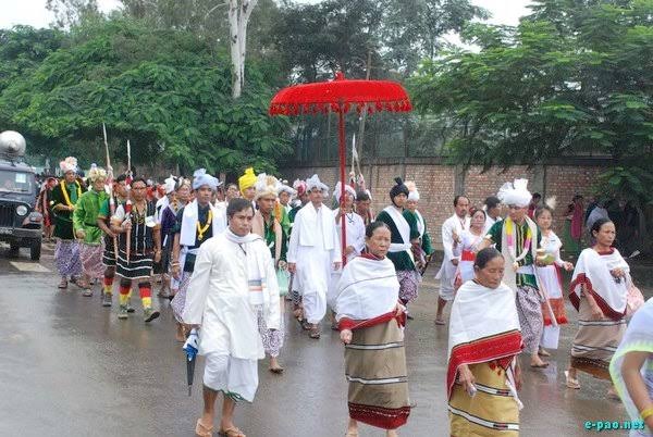 "History of Tangkhul Naga" describes #Meiteis as younger brother of Tangkhuls.There is even a folklore that believes origin of Meiteis is Hungpung,a TangkhulVillage."The Thangal Naga tribe of NorthEastIndia" points out that Thangal,Tangkhul&amp;Meitei were brothers #ThisIsManipur