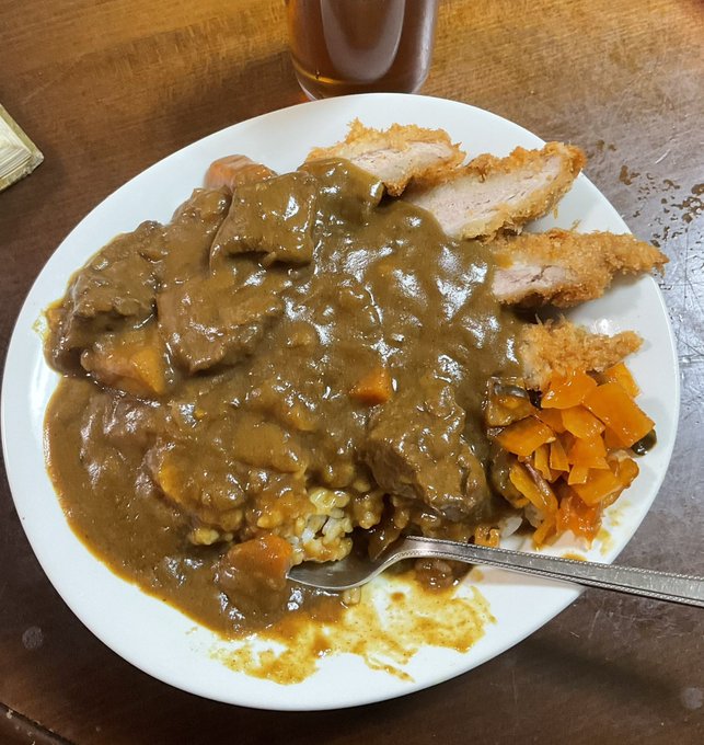 うー、カレー食べ過ぎたぁ🍛 