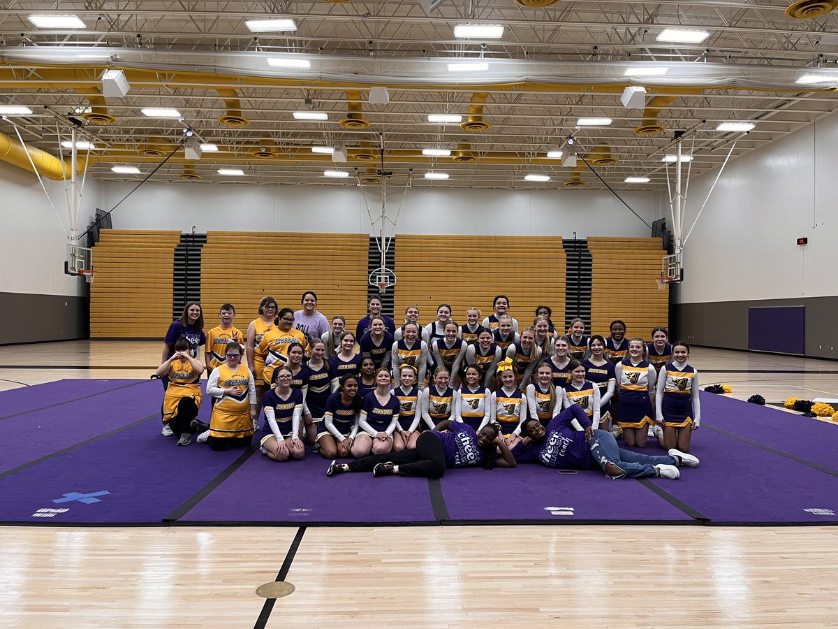 It was so great to have all cheer teams together to showcase a little bit of everything we’ve done this season! Way to go dragons!