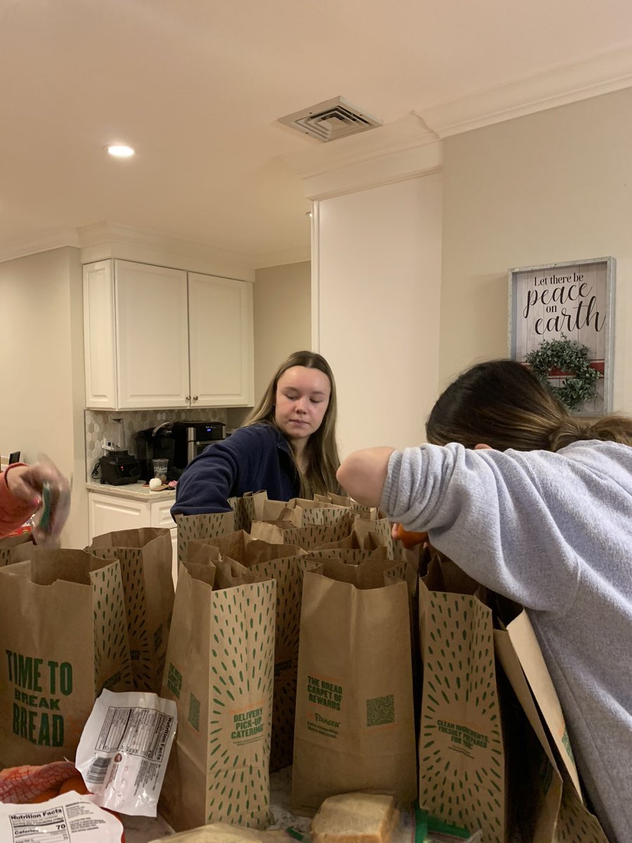 CHS Helping Hands / Interact Club tweet media