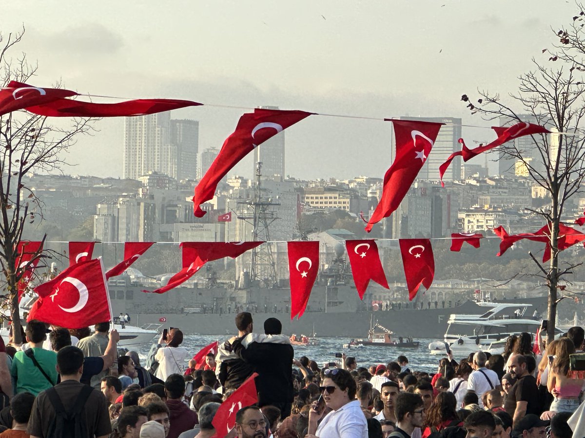 victory_lake's tweet photo. Hazır ol 
@Netanyahu @dbdevletbahceli https://t.co/wUvmVulS5w
