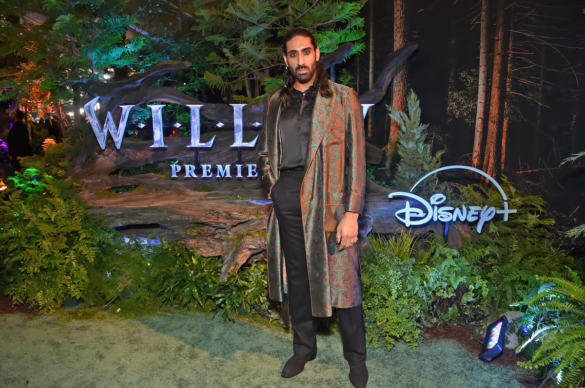 theKomixBro's tweet photo. #Willow [4K UHD] HIGH-RES WORLD PREMIERE PICS with Amar Chadha-Patel (Thraxus Boorman)! #SaveWillow 

💥LIKE &amp; RETWEET💥

#4K #tanthamore #Graylora #RubyCruz #EloraDanan #KitTanthalos #WillowSeries @JonKasdan #WarwickDavis @amarchadhapatel #JadeClaymore CASTLES CRUMBLING https://t.co/mznNLYleyA
