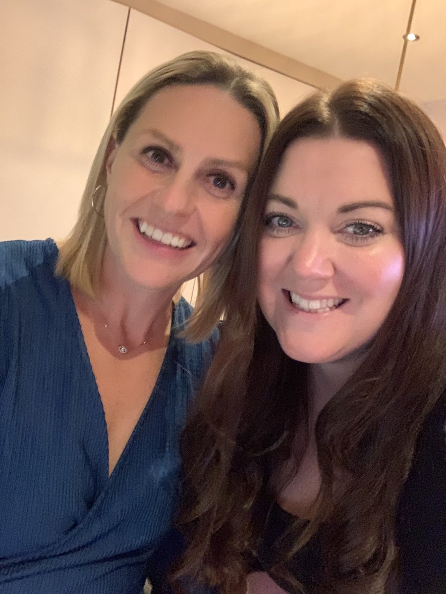 DebbieFarbrace's tweet photo. Happy birthday to this amazing human! Thanks for the epic adventures and amazing memories! Love you lots @kelly_smith10 https://t.co/gWrS1yc3ir
