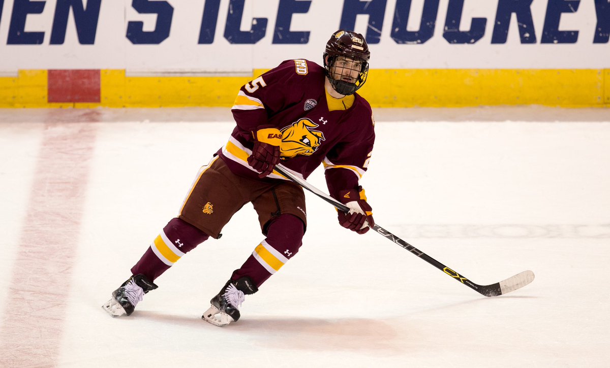 Our heartfelt condolences go out to the family &amp; friends of Minnesota native Adam Johnson, who passed away last night while playing for the Nottingham Panthers. The 29-year-old played in the USHL, was a standout at Minnesota Duluth &amp; also competed for the Pittsburgh Penguins.