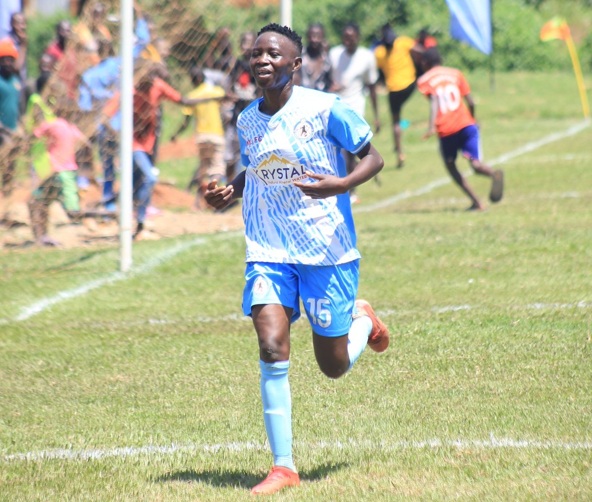 JjuukoJoel's tweet photo. #FWSL
๐๐ค
That first @KawempeClub GOAL FEELING
#MaryKabacurezi
#KrystalMoments
@FUFAWSL
@KrystalWaterUG
@fufatv1
#PromotingWomenFootball
๐ธ @XphotocraftM https://t.co/MxoC4wCKFM