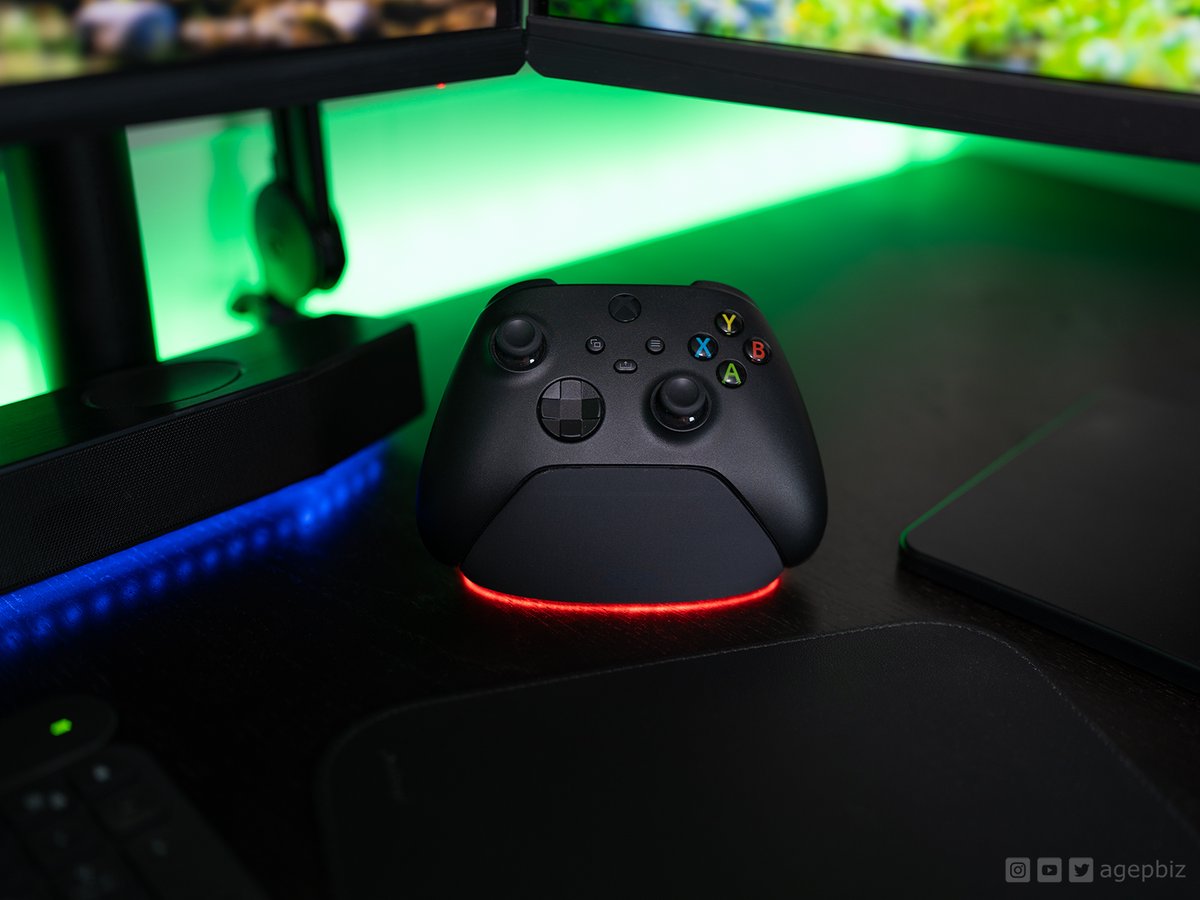 I've updated my Minimalistic Xbox Controller Stand with LED lighting🙂Check out the <a href="/YouTube/">YouTube</a> video:
youtu.be/e6Gn6LNSfcg
3d printed on my <a href="/BambulabGlobal/">Bambu Lab</a> X1C using <a href="/Fiberlogy_3D/">Fiberlogy - filaments</a> FiberSatin Black