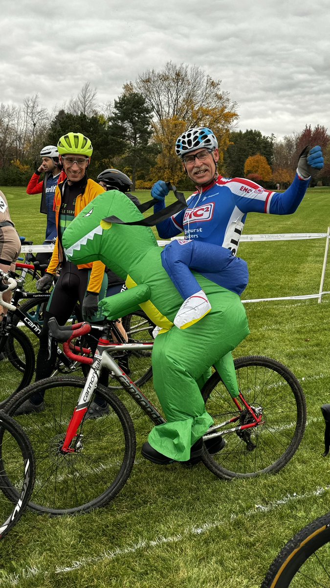 ChicagoCyclocrossCup tweet media