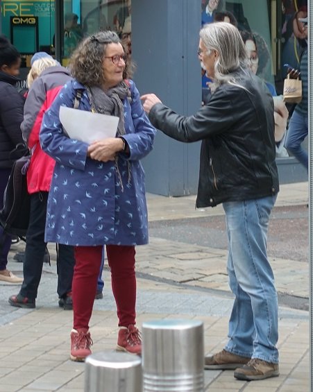 RepYork's tweet image. A few pics from Wednesdays visit to Leeds, our next Saturday session is in  Sheffield on the 18th Nov meet in Costa Coffee on Pinstone Street at 10:15. Our next Wednesday session is back to York on 29th Nov meet in Costa Coffee on Parliament Street at 11:30.