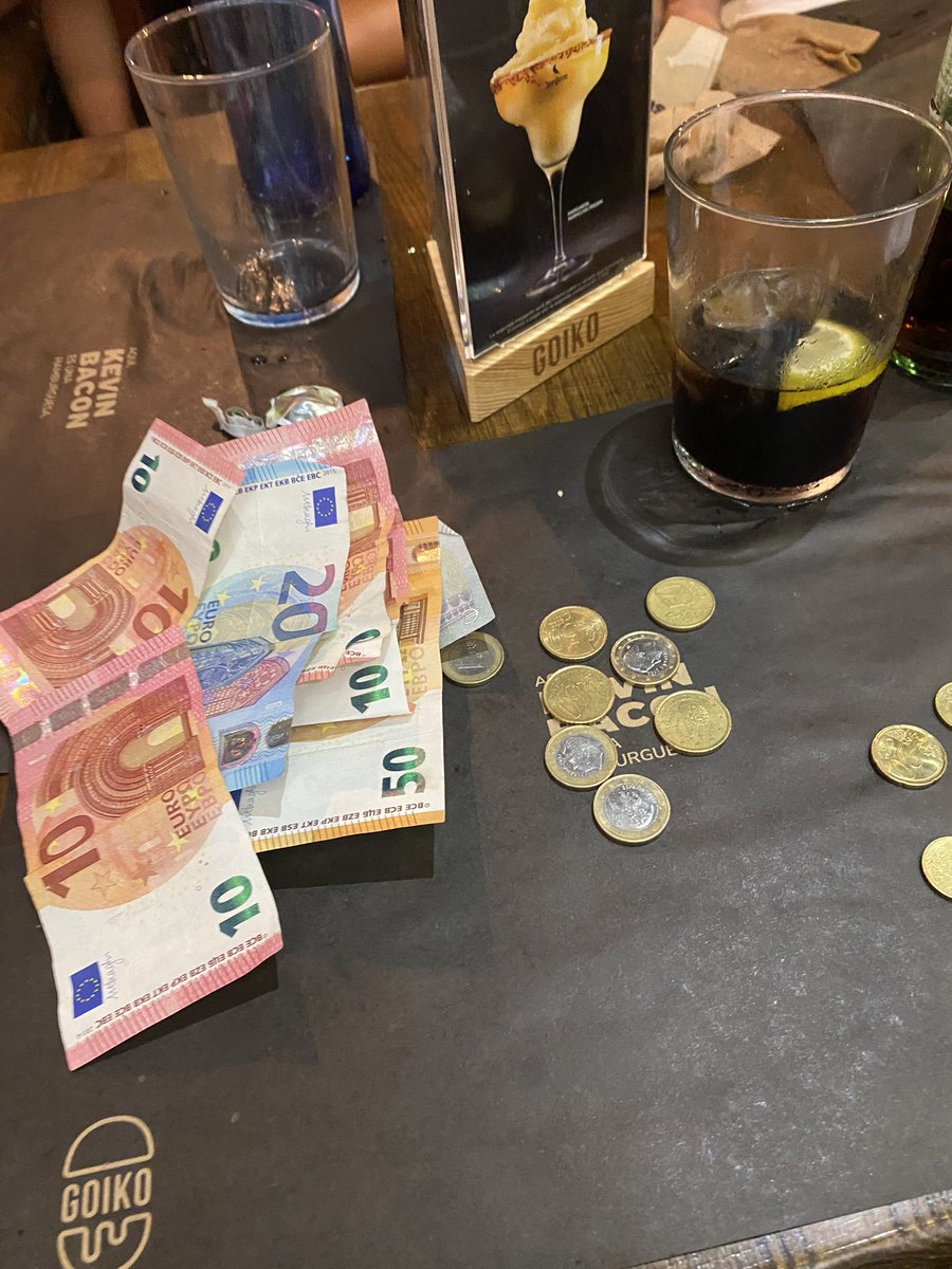 nada más estresante que adolescentes pagando