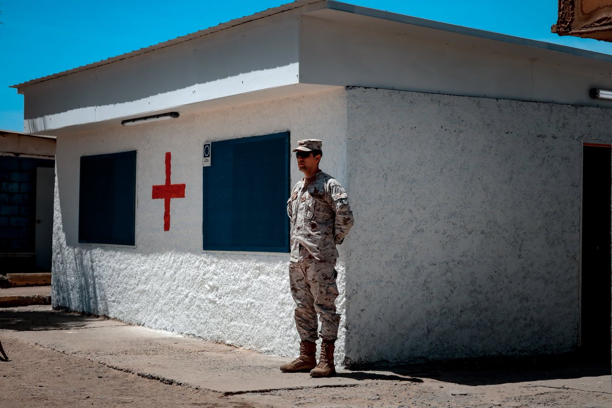 El Jefe de Área Fronteriza, recibió al Comandante del Comando de Operaciones Terrestre, quien realizó una visita inspectiva al puesto de mando y Patrullas que se encuentran desplegadas, con la intención de constatar en terreno las necesidades del personal.