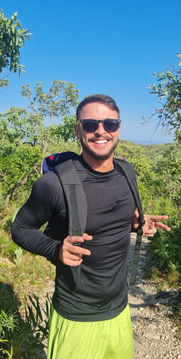 Rafaelpaivatv's tweet photo. Um domingo lindo pra geral!
#trilha #ceuazul #sorria #domingo #feliz https://t.co/HkheJWebMo