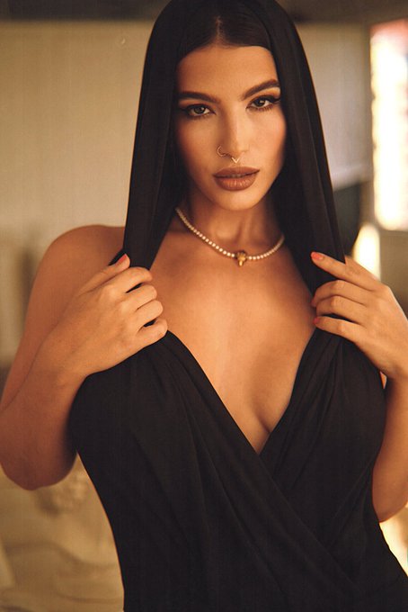 🐈&zwj;⬛ https://t.co/7n74FxKYfm 🐆 https://t.co/sX7ScjQR2b