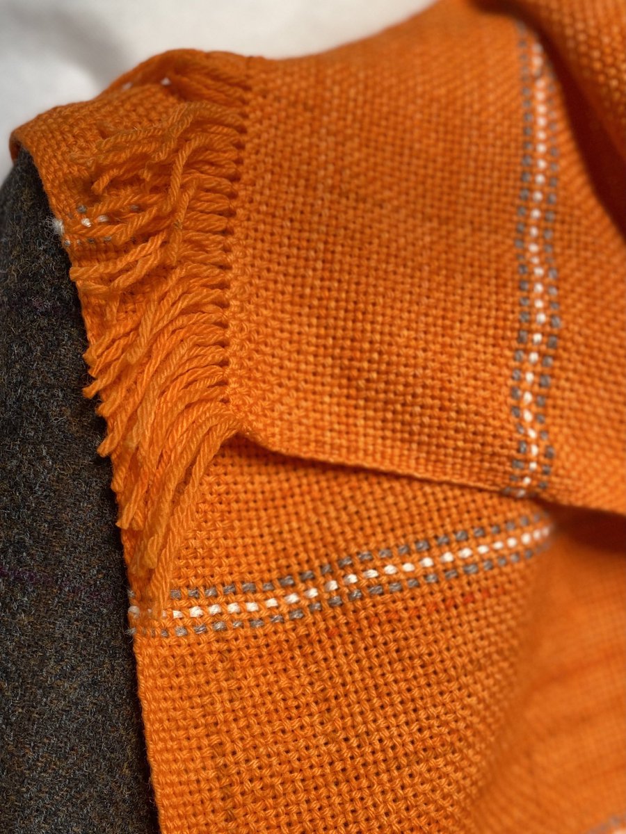 Justtextiles's tweet photo. Handwoven in Falklands merino or UK Alpaca to support the work of @SchnauzerfestUK 

Available in a range of pure fibres that won’t itch in neckwarmer or scarf.

#WoolMonth #handwoventextiles #britishwool #artisanmade #mhhsbd #scarf #traditionalcraft https://t.co/WMRLrN9jhI