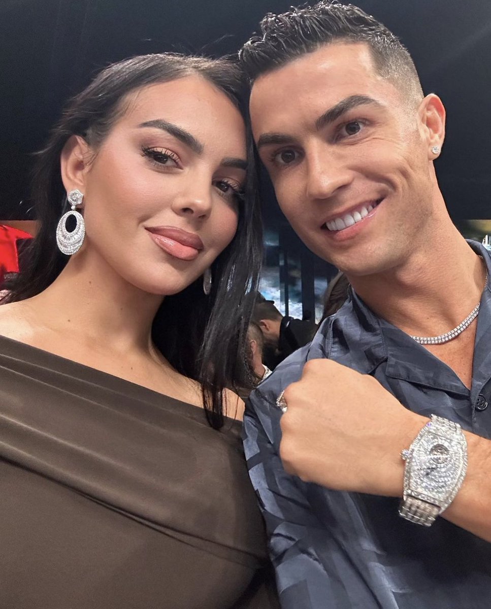 totalcristiano's tweet image. Cristiano Ronaldo and Georgina.