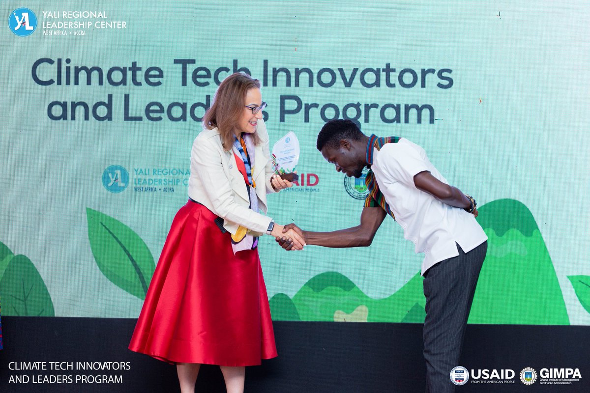 YALIRLCWAAccra's tweet photo. Our beautiful journey came to an end on Friday. The closing ceremony was a moment of reflection, gratitude, and hope. Special thanks to all those who made this incredible journey possible. A Curtain Falls, the Stage Awaits!
#yaliclimatetechprogram #youngleaders #AfricanLeaders https://t.co/m0srHjvB3w