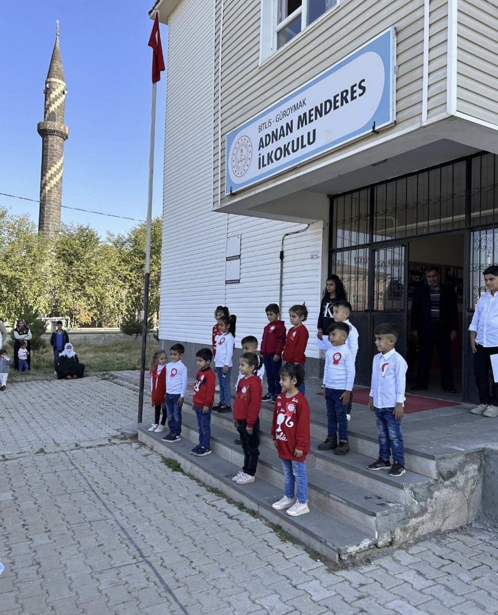 elif (@elifokay_) on Twitter photo 100.yıl coşkusu hiç bitmesin, Cumhuriyet Bayramımız kutlu olsun.
<a href="/tcmeb/">Millî Eğitim Bakanlığı</a>
<a href="/Bitlis_Mem/">Bitlis İl Milli Eğitim Müdürlüğü</a>
<a href="/BilalGur30/">Bilal GÜR</a>
<a href="/Guroymak_MEM/">Güroymak İlçe MEM</a>
<a href="/Nazimbudak13/">Nazım Budak</a> 100.yıl coşkusu hiç bitmesin, Cumhuriyet Bayramımız kutlu olsun.
<a href="/tcmeb/">Millî Eğitim Bakanlığı</a>
<a href="/Bitlis_Mem/">Bitlis İl Milli Eğitim Müdürlüğü</a>
<a href="/BilalGur30/">Bilal GÜR</a>
<a href="/Guroymak_MEM/">Güroymak İlçe MEM</a>
<a href="/Nazimbudak13/">Nazım Budak</a>