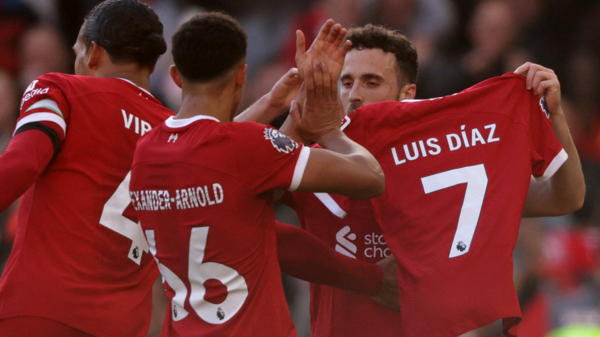 🏴󠁧󠁢󠁥󠁮󠁧󠁿前線トリオ揃い踏み🔴 #ジョタ、#ヌニェス、#サラー が