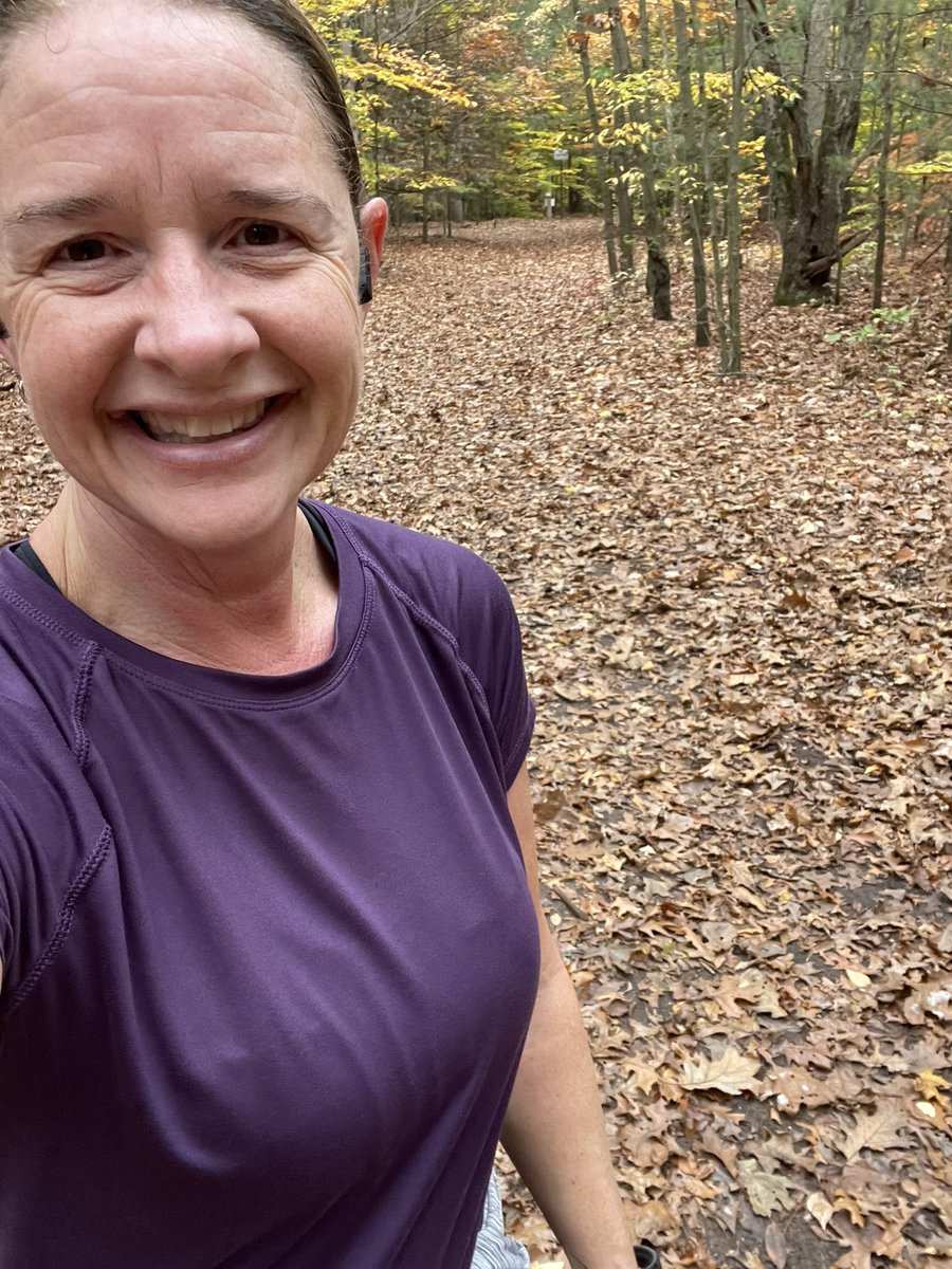 karrie_joy's tweet photo. 8 trail miles early this morning, and Tucker and I did not see another person. So weird. Also weird, there is a guy who leaf blows a 30 yd stretch of preserve trailβ¦.no clue why, but every year itβs clear. π€·πΌββοΈ
π³ππππΌββοΈππͺπ»
#falltrailrunning #findyourhappyplace #chooseyou #choosehappy