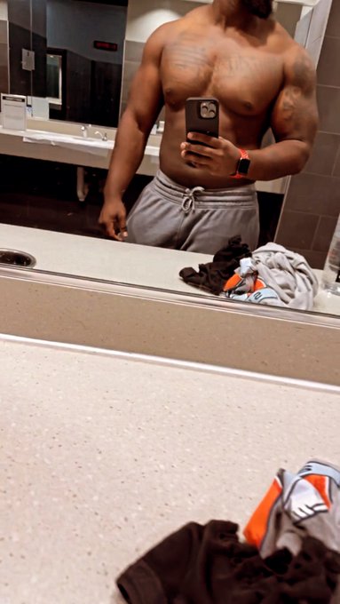 Getting back on track is the grind https://t.co/IdJPlazhpc