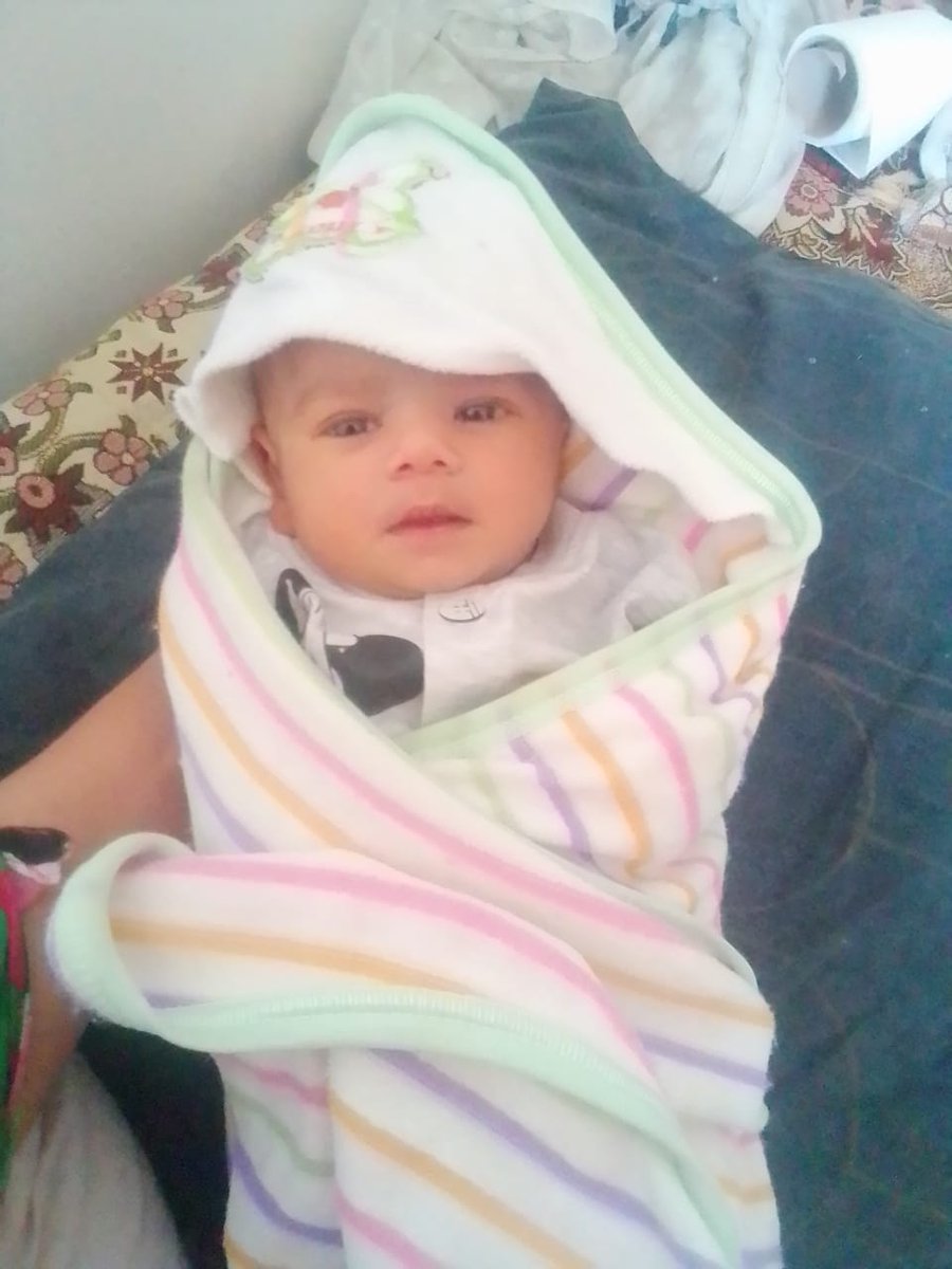 الله نے ھمیں بیٹی سے نوازا ہے ، الحمد لله ھم شکر ادا کرتے ہیں ، یہ اللہ کی رحمت ہے بفضل اللہ”امل فاطمہ“ نام رکھا یے ۔ ماشاءاللہ . ماشاءاللہ . ماشاءاللہ .