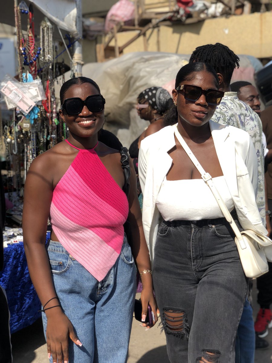 AugustusImpactM's tweet photo. The #ObroniWawuOctober 2023 festival which has been transformed into a fashion hub with runways, exhibition stands, and pop-up shops is currently taking place at Rawlings Park in Accra.
#ObroniWawuOctober #GhanaFashion #KantaTalentShow #RunawayShow #RawlingsPark #OWODripContest https://t.co/gZFTxJrlbM