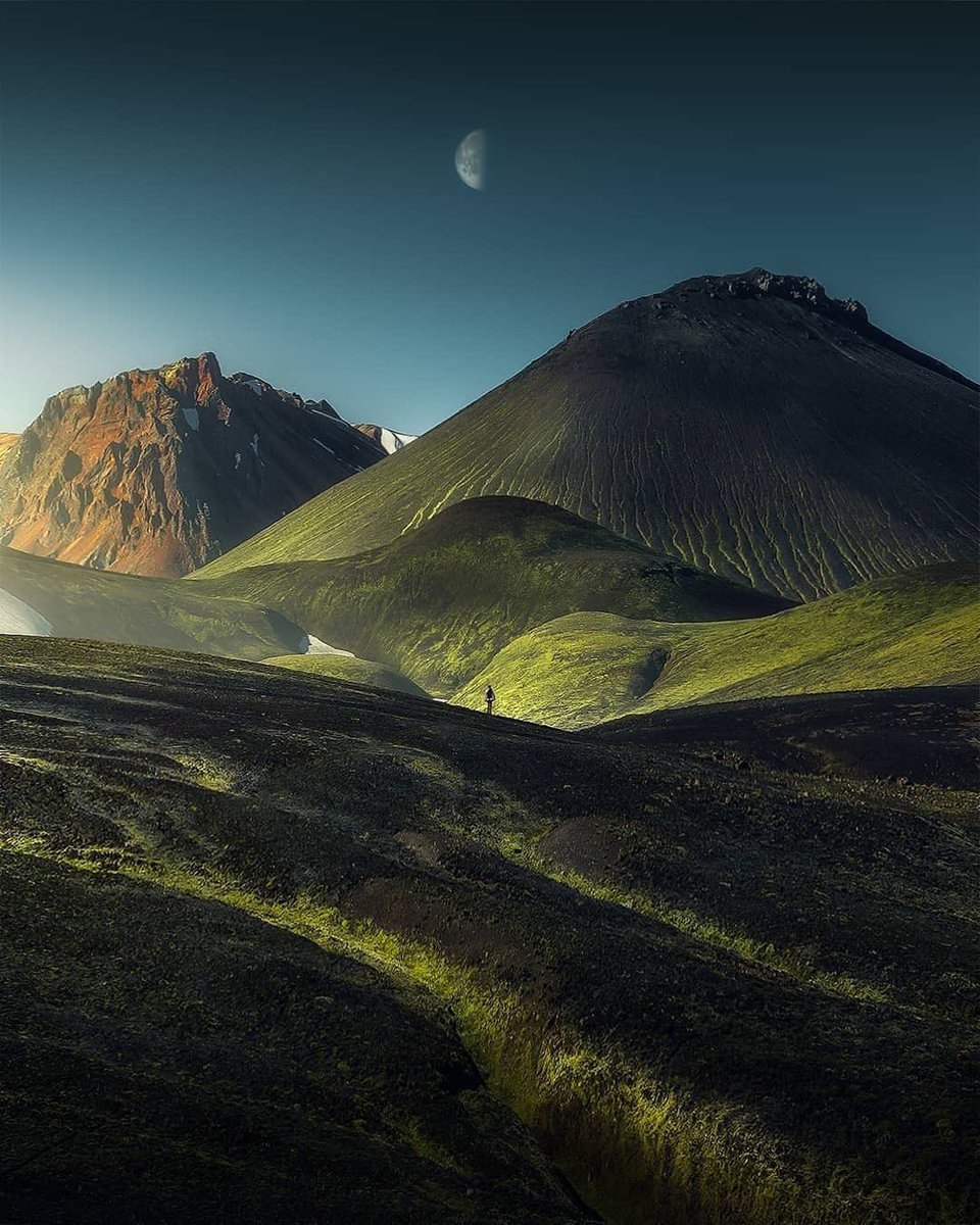 arnark's tweet photo. Lost in wonderland 🏔️

#highlands #Iceland https://t.co/fFkKDnQNl6