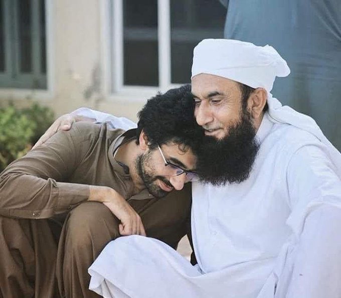 Al__Quraan's tweet photo. Maulana Tariq Jameel's son Asim Jameel has been killed in his native town Talamba. May Allah elevate his rank in Jannah.

#AsimJameel #TariqJameel https://t.co/FYyG3vHyfb