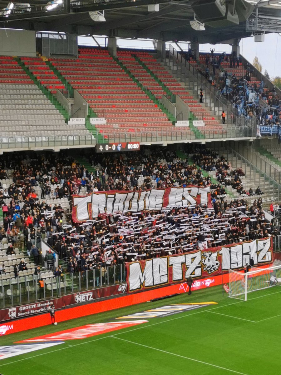 Un match nul logique avec un temps magnifique pour mon depucelage à Metz. La saison sera compliquée également pour les Messins. Bisous aux 2 que j'ai pu croiser à bientôt en Alsace 💋
 #FCMHAC