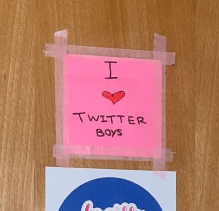 KATE tweet media