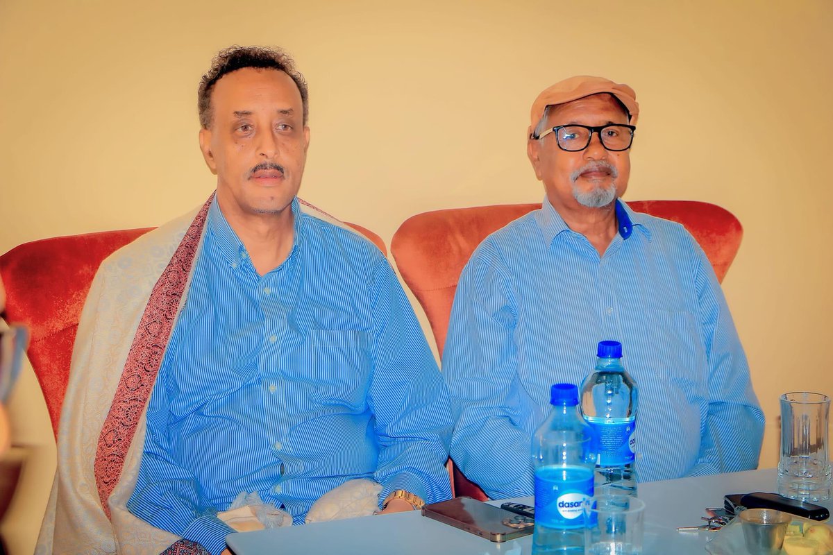 Abdirahmn_Shine's tweet photo. All thanks to #MohamedFarah from USA diaspora for hosting an incredible political dinner last night! Your efforts to bring together and promote meaningful meeting are truly commendable. Thank you! . #PoliticalDinner #WaddaniParty https://t.co/44aC0DuxBD