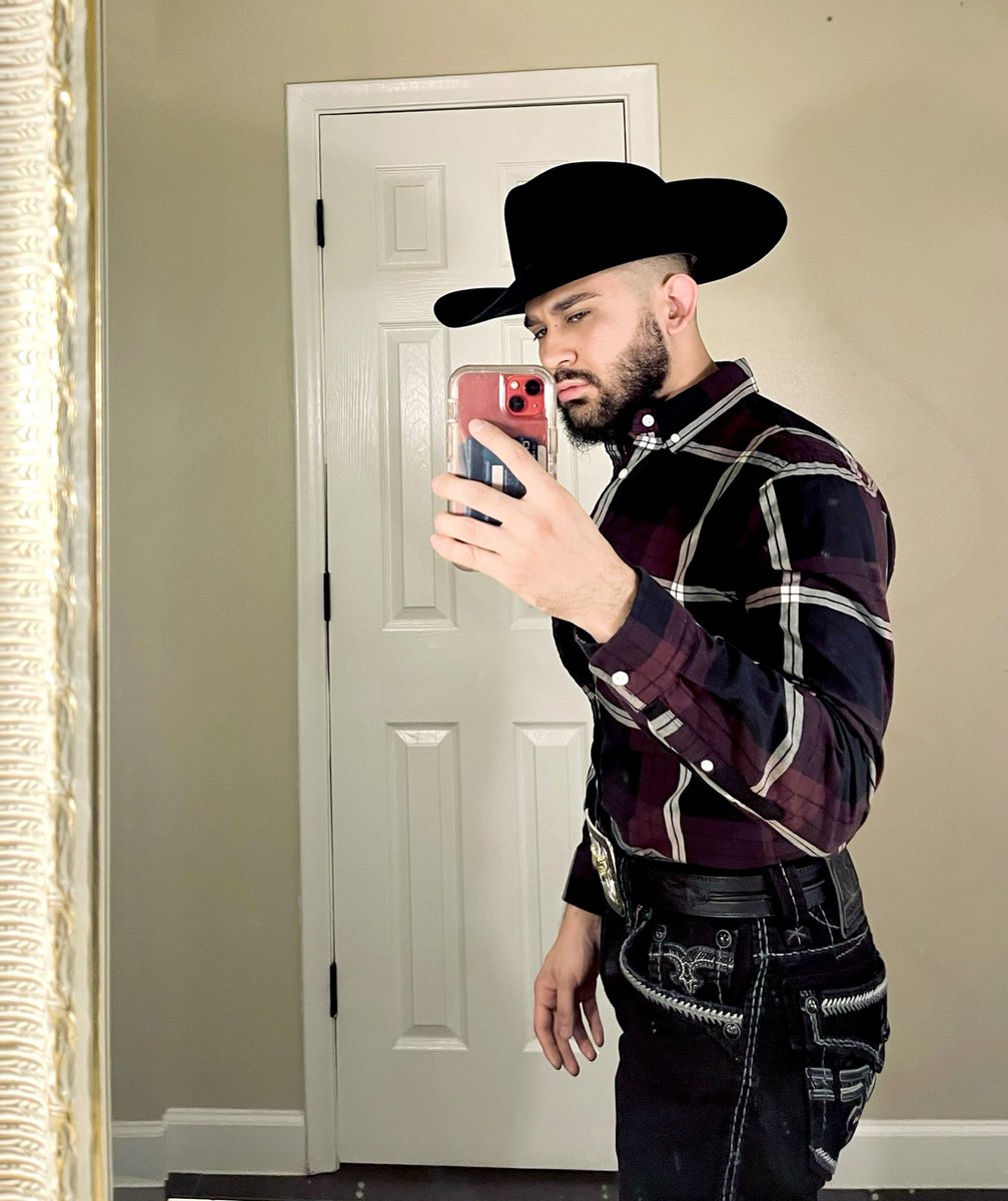 pocho_280's tweet photo. 🖤 https://t.co/DY6ubdrPyQ