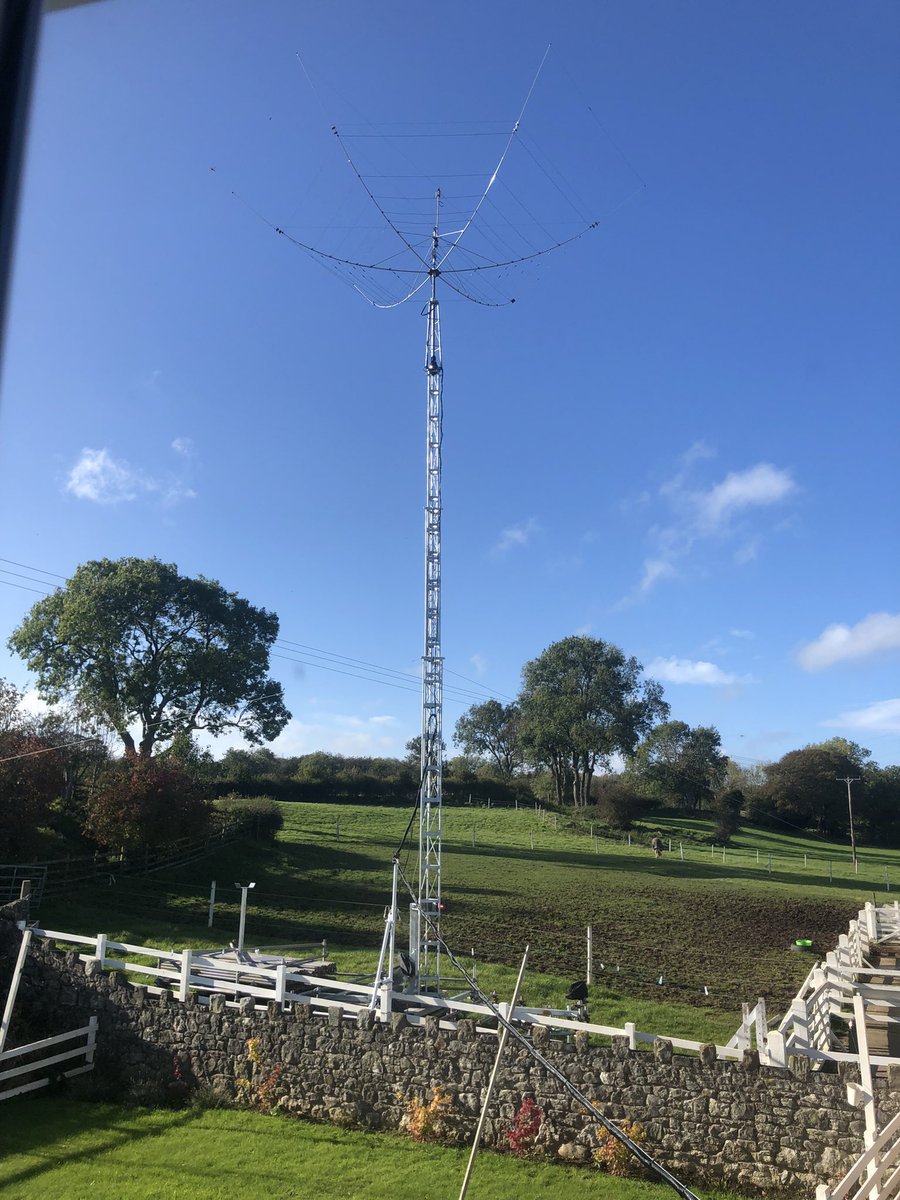 Pete_Hughes_'s tweet photo. It’s a great day for it #hamradio #hexbeam #dx #Competition #MW7KGR https://t.co/AllI6nCUXr