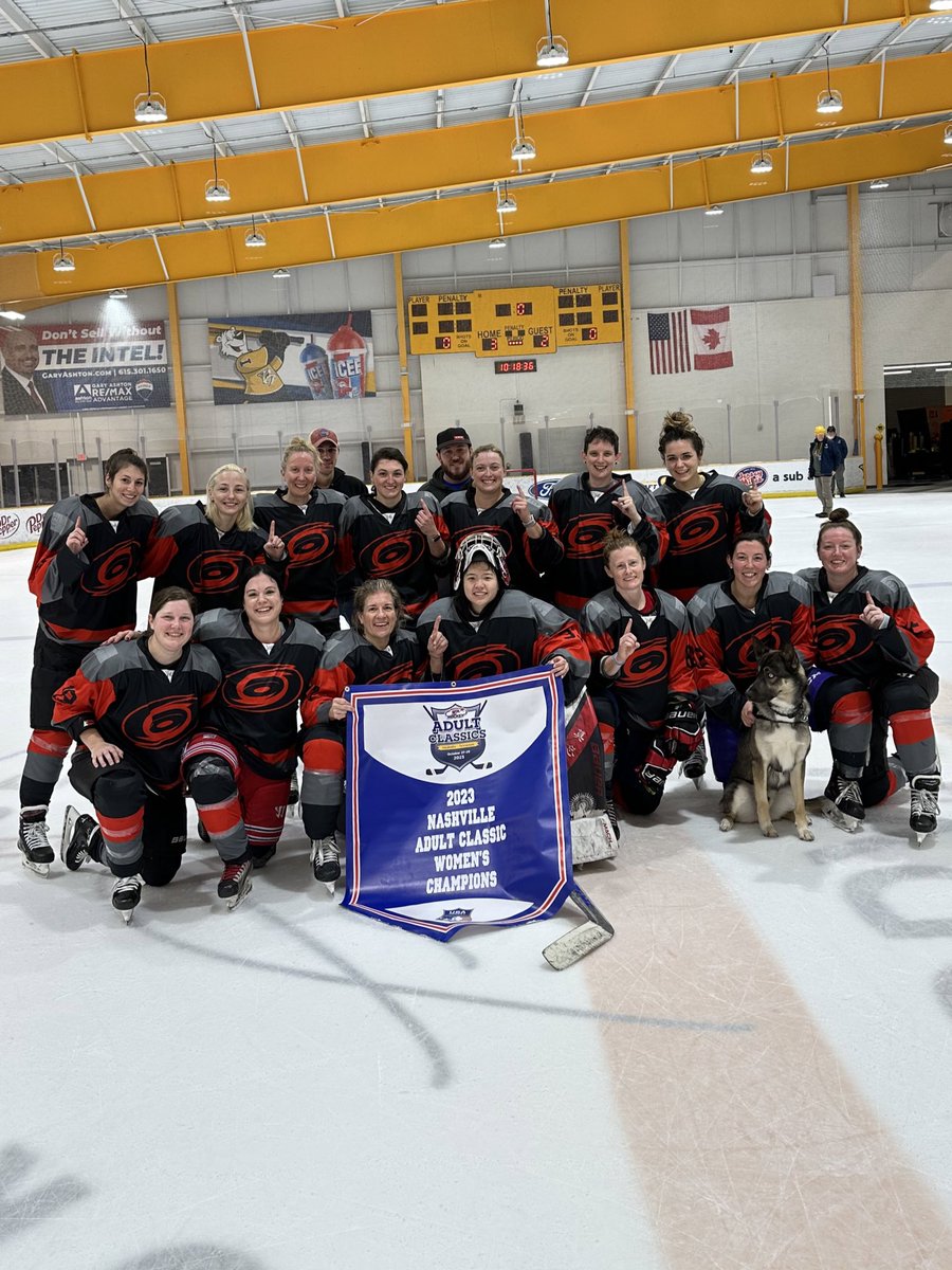 Carolina Lady Hurricanes tweet media