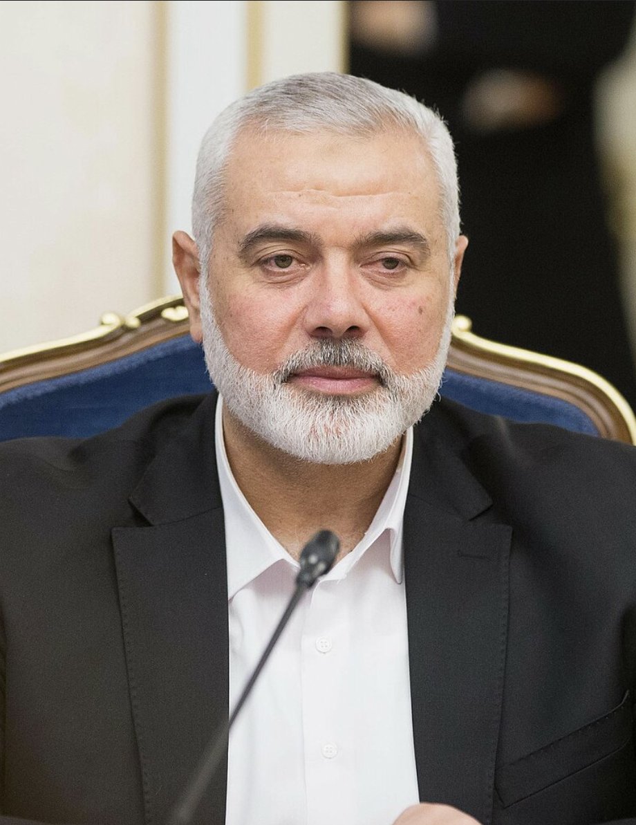EmmaRincon's tweet photo. Patrimonio de Donald Trump: 3.000 millones de dólares

Patrimonio de Mousa Marzook: 3.000 millones de dólares

Patrimonio de Khaled Mashal: 4.000 millones de dólares

Patrimonio de Ismail Haniyeh: 5.000 millones de dólares

Los 3 últimos son los líderes de Hamás y rechazaron 15.000 millones de dólares para proyectos, puertos y aeropuertos, además de miles de empleos para Gaza y el pueblo palestino, lo único que tenían que hacer era firmar la paz, se negaron.

Se lucran con negocios como cobrar impuestos al envío de víveres y mercancía a Gaza. Saque sus propias conclusiones: https://t.co/R59jrPj6Nd

Suscribanse a los canales de @InformeOrwell en Telegram: https://t.co/RBxAZLz9dx

Y WhatsApp para más información: https://t.co/ID324ICgh1