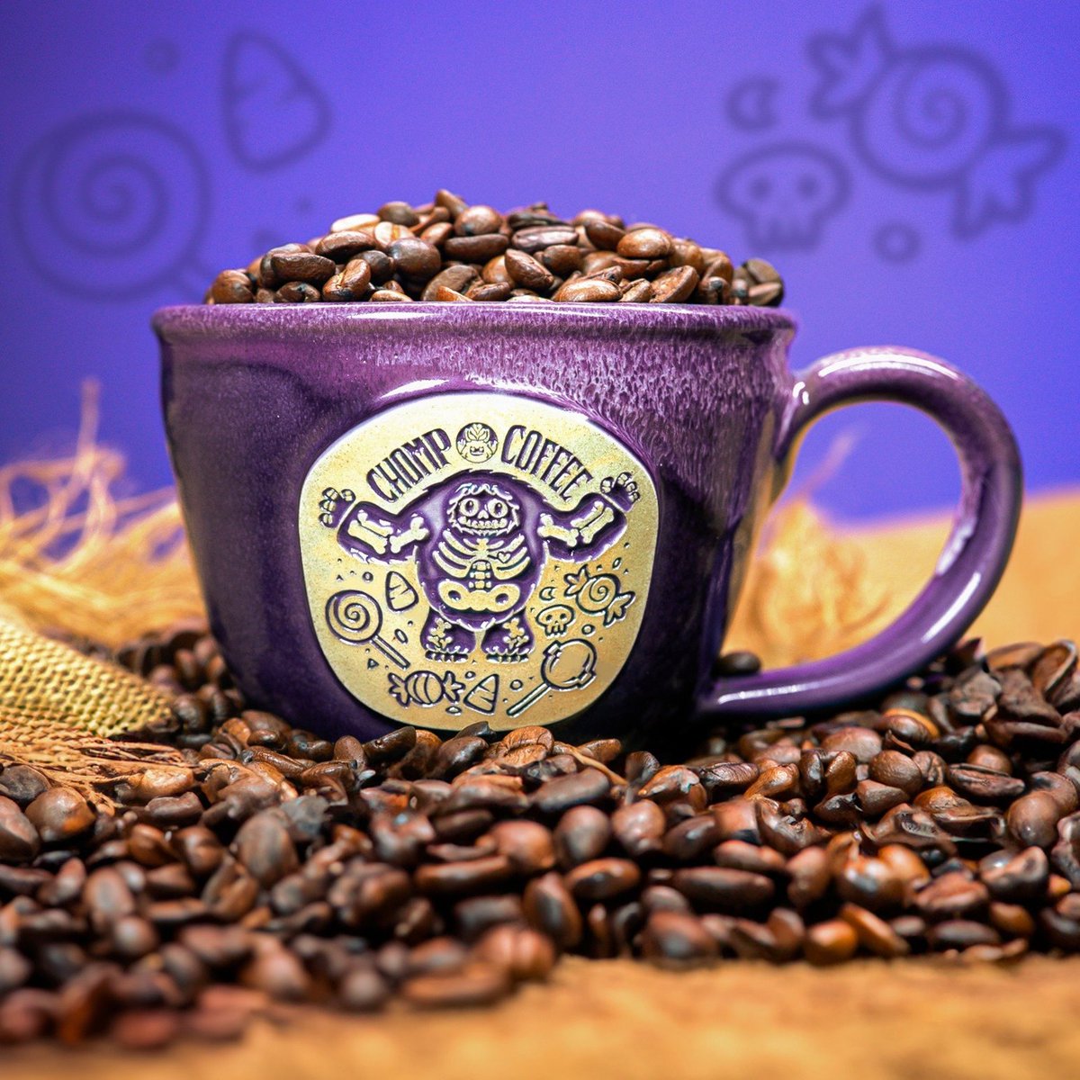 We're celebrating our final skeleton Chomp vinyl figures with a very bone chilling product release! These Skeleton Chomp Coffee @deneen_pottery mugs will be available Tuesday, October 31st, at 3:00pm EST 12:00pm PST exclusively on abominabletoys.com