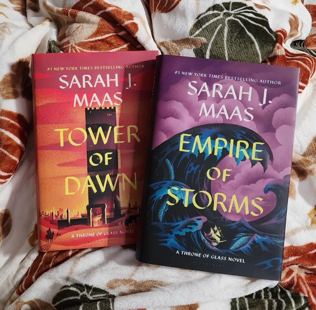 About to embark on my first tandem read! Excited and slightly intimidated 🤣 #TowerOfDawn #EmpireOfStorms #SarahJMaas