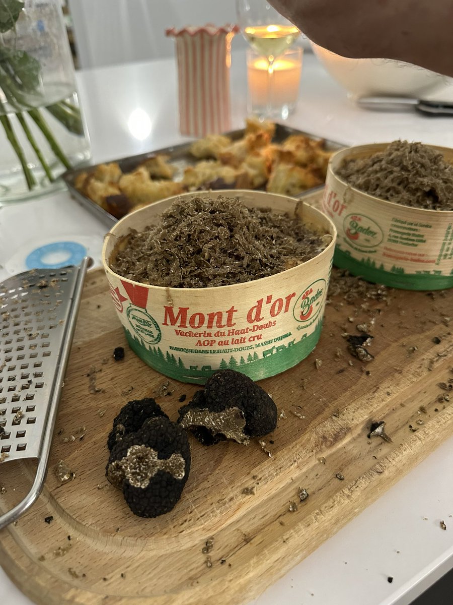 Wiltshire Truffles tweet media