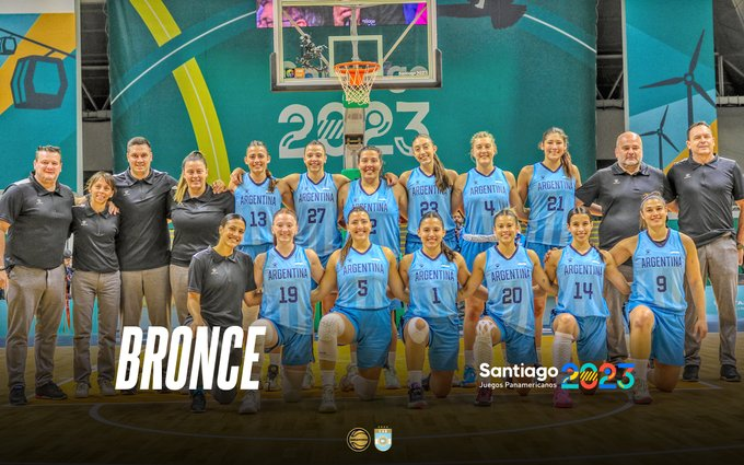 Siempre junto a las pibas. Argentina de Bronce
HISTORIA.
<a href="/malvina09175415/">Malvina</a> - Valeria Fernández / <a href="/garciaagussol/">Agustina García.</a> / <a href="/gaunavico1/">victoria</a> / <a href="/candegenti/">Genti</a> / <a href="/agusjordis/">agus jourdheuil</a> / <a href="/natykolff_/">Natassja Kolff</a> / <a href="/Agusmarin11/">Agustina</a> / Carla Miculka / Delfina Saravia / <a href="/Camisuarezz5/">Cami</a> / <a href="/MagaliVilches/">Maga</a>